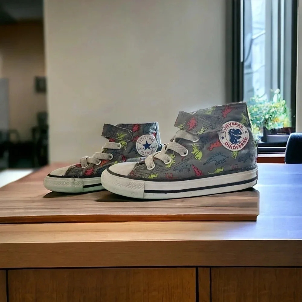 CONVERSE KIDS DINOVERSE DINOSAUR PRINT IV HI SNEAKERS SHOES size 7 - Picture 2 of 10